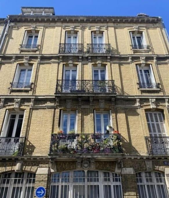 Bel Appartement Haussmannien Le Havre Exterior photo